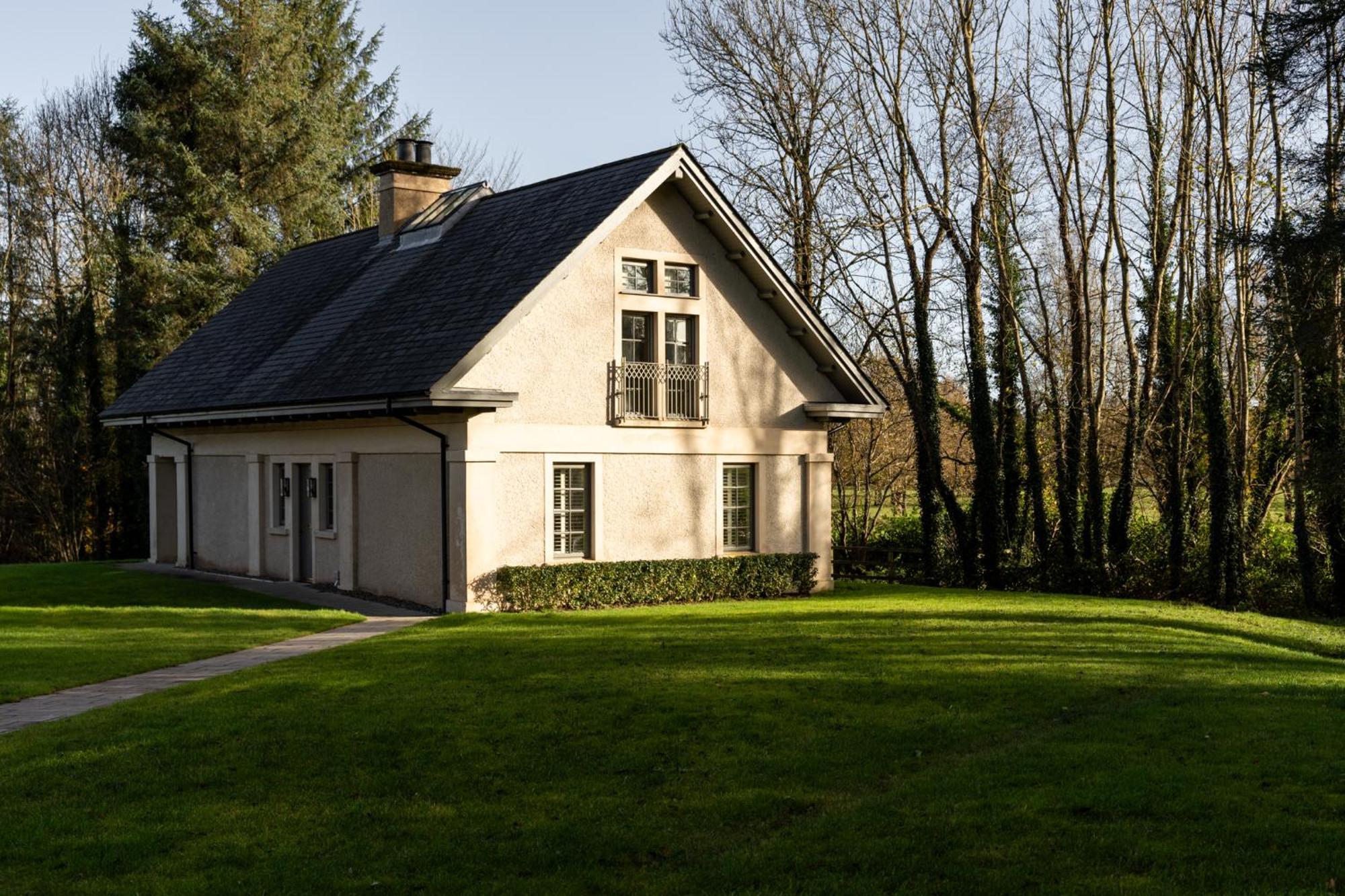 Escape Ordinary At Lough Erne Golf Village Enniskillen Eksteriør bilde